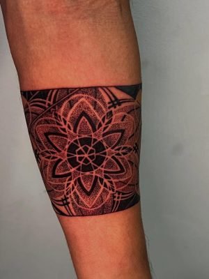 This latest mandala armband tattoo symbolizes spiritual interconnectedness and unity with the un (1)